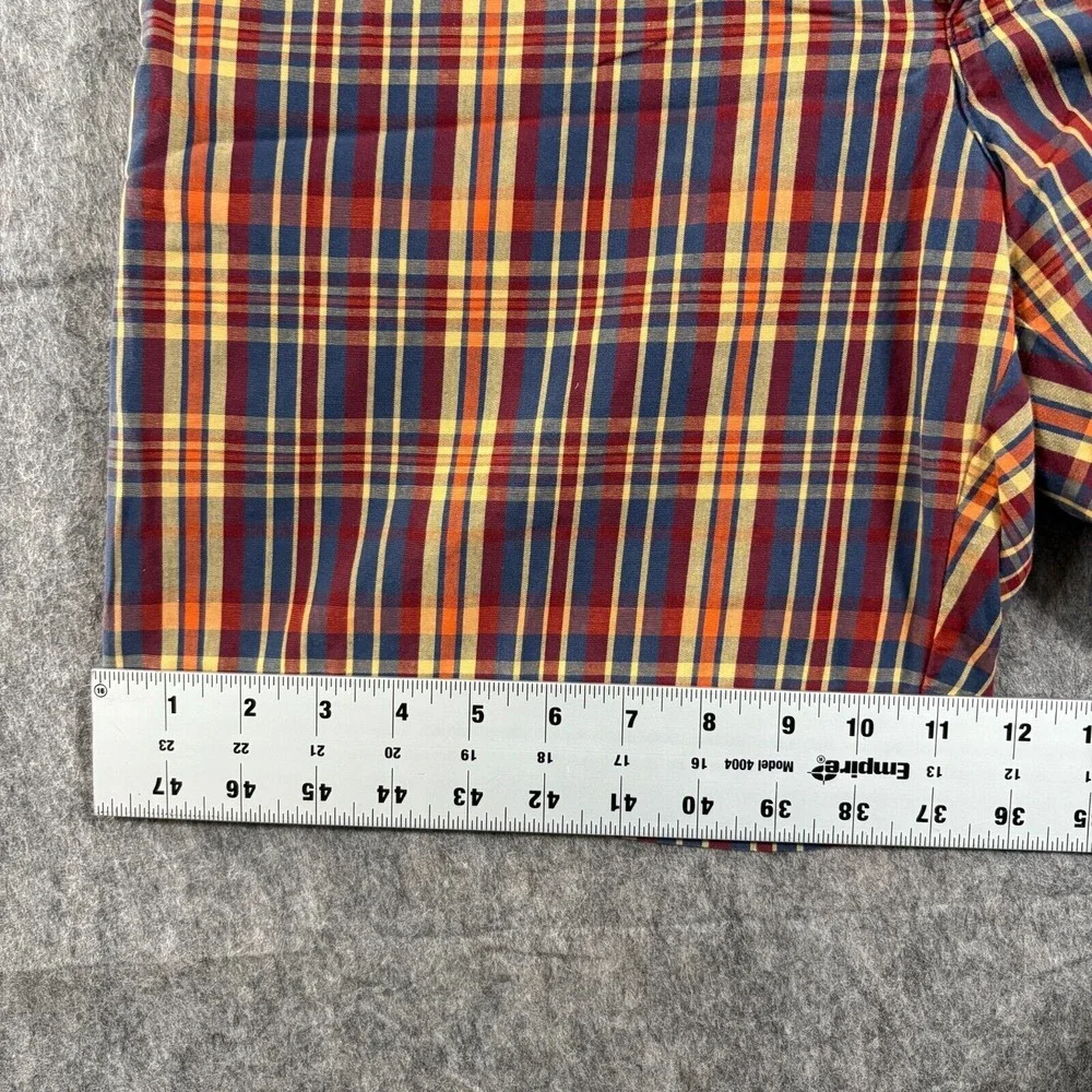 Abercrombie & Fitch Men's Chino Shorts Size 12 Mid Rise Multi-Color Plaid Casual